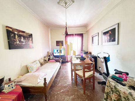 Apartment 60sqm for sale-Aigio » Kouloura