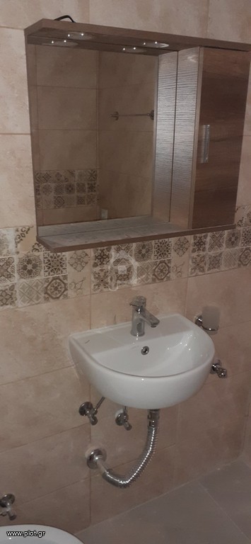 Studio / γκαρσονιέρα 52 τ.μ. προς ενοικίαση, Ντεπώ