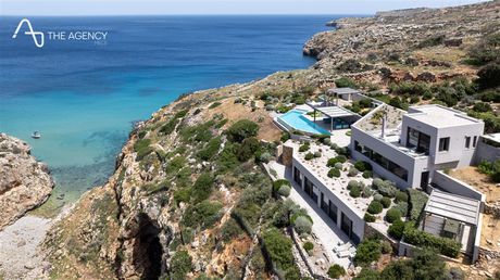Villa 290sqm for sale-Chania