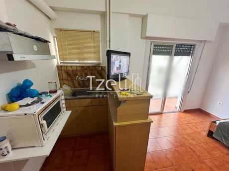 Studio 23sqm for sale-Patra » Agia Sofia