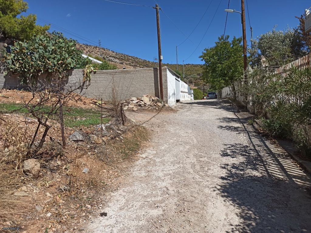 Οικόπεδο 205 τ.μ. προς πώληση, Λουτρόπυργος