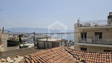 Οικόπεδο 138τ.μ. για πώληση-Καστέλλα