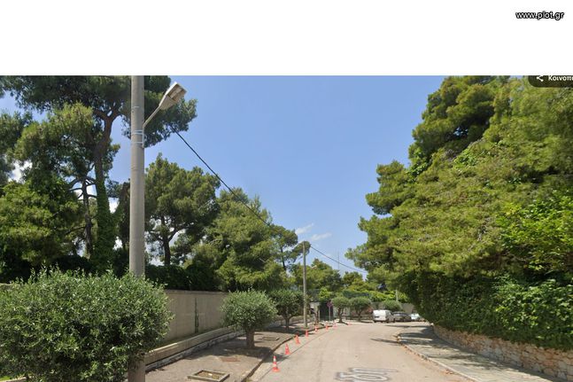 Οικόπεδο 2.035 τ.μ. για πώληση, Αθήνα - Βόρεια Προάστια, Εκάλη