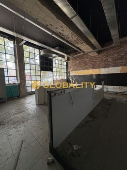 Store 216sqm for rent-Neos Kosmos