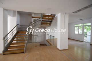 Επιχειρηματικό κτίριο 1.896 τ.μ. για πώληση