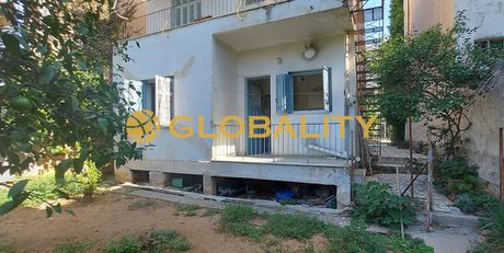 Land plot 335sqm for sale-Chalandri