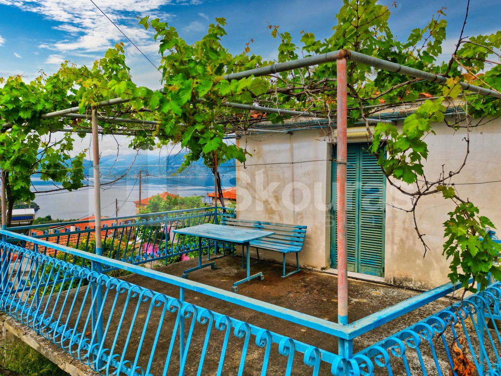 Μονοκατοικία 97 τ.μ. προς πώληση, Μεγαλοχώρι Μεθάνων