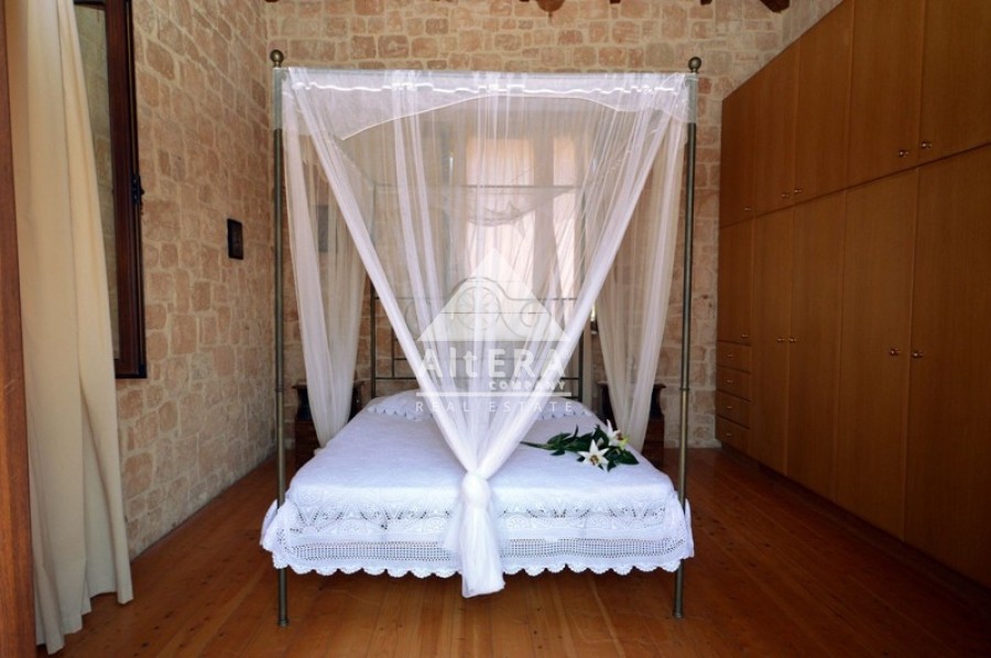 Detached home 395 sqm for rent, Argosaronikos Islands, Aegina