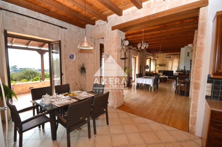Detached home 395 sqm for rent, Argosaronikos Islands, Aegina
