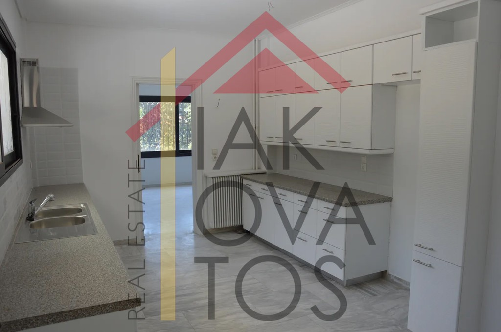 Μονοκατοικία 570 τ.μ. προς πώληση, Εκάλη