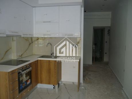 Studio 35sqm for sale-Center