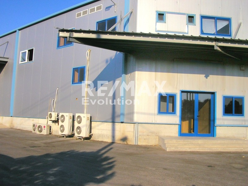 Βιομηχανικός χώρος 1.809 τ.μ. πρός πώληση, Αθήνα - Ανατολικά Προάστια, Κορωπί