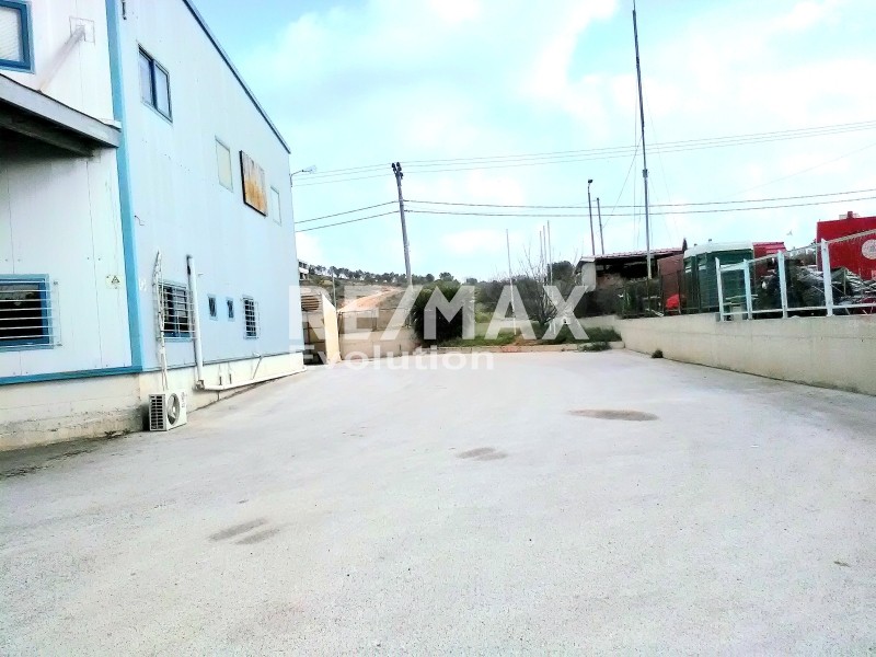 Βιομηχανικός χώρος 1.809 τ.μ. πρός πώληση, Αθήνα - Ανατολικά Προάστια, Κορωπί