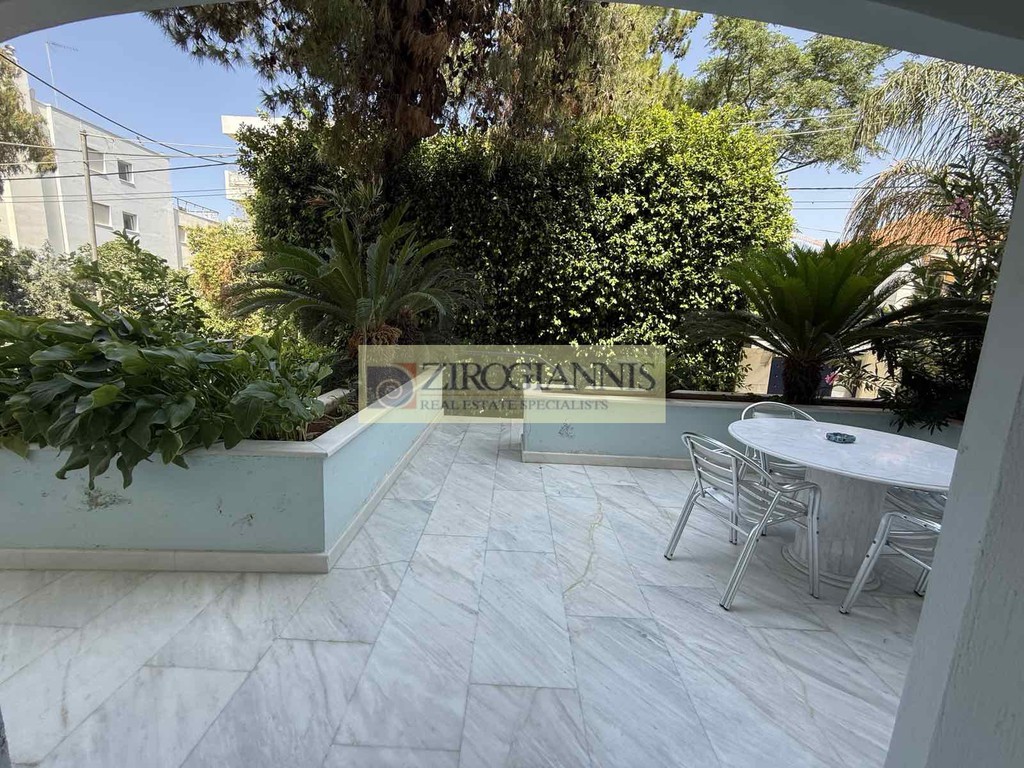 Βίλλα 650 τ.μ. προς ενοικίαση, Γλυφάδα