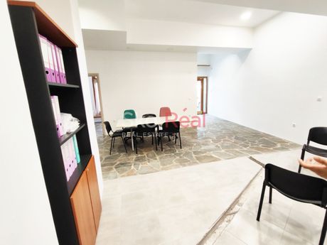 Office 167sqm for sale-Kato Toumpa