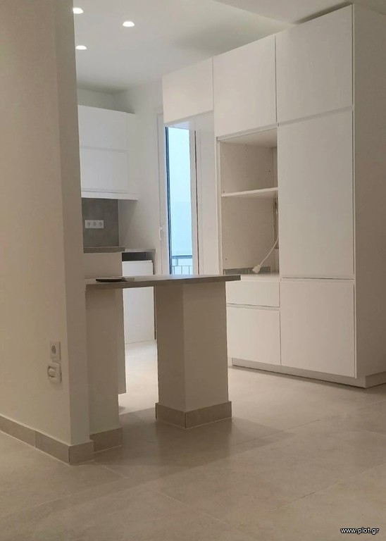 Διαμέρισμα 98 τ.μ. προς πώληση, Πλατεία Κολιάτσου