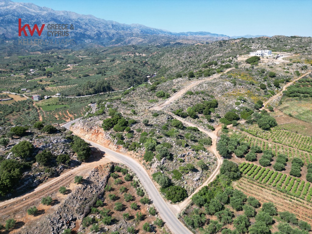 Οικόπεδο 4.063,26 τ.μ. προς πώληση, Μαλάξα