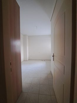 Studio 33sqm for sale-Lamia » Center