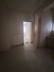 Studio / γκαρσονιέρα 33 τ.μ. προς πώληση, Κέντρο Λαμίας-thumb-3