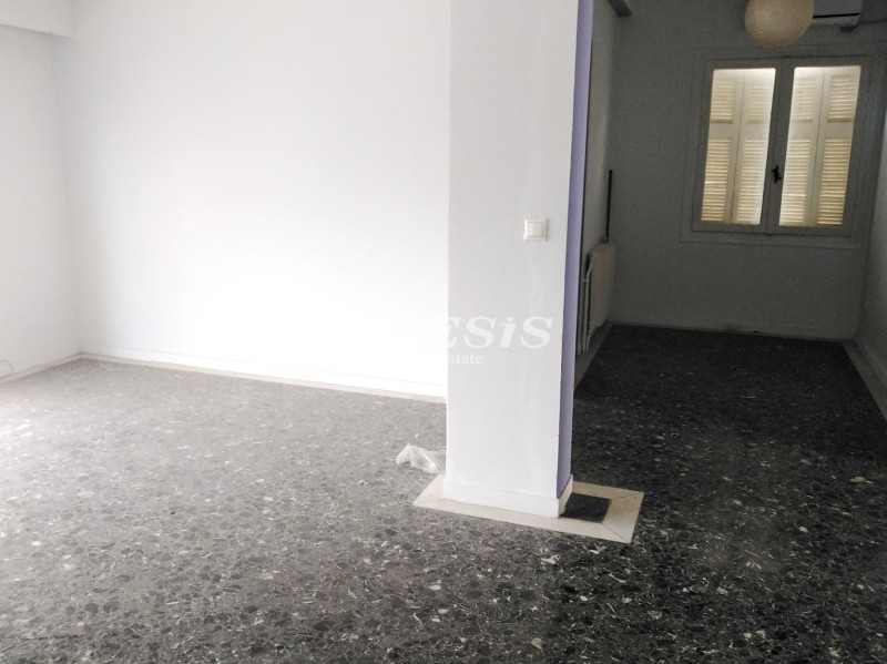 Διαμέρισμα 75 τ.μ. προς πώληση, Φλοίσβος