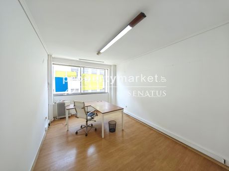 Office 42sqm for rent-Kentro » Platia Kanigos