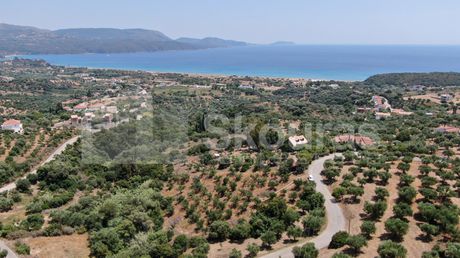 Οικόπεδο 3.538,69τ.μ. για πώληση-Μεθώνη