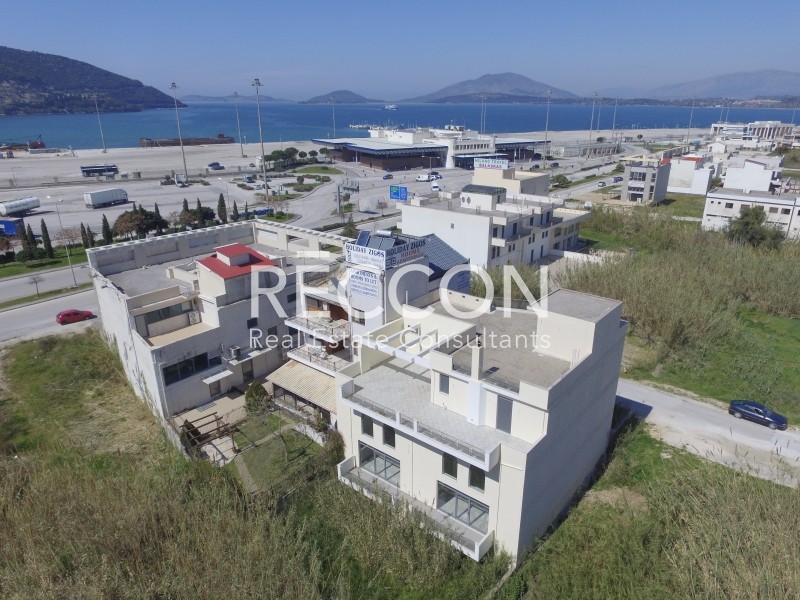 Κτίριο 620 τ.μ. προς πώληση, Λαδοχώρι