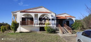 Βίλλα 400 τ.μ. για ενοικίαση