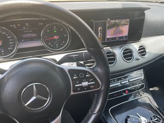 ΕΝΟΙΚΙΑΖΕΤΑΙ ΤΑΞΙ MERCEDES 213-thumb-15