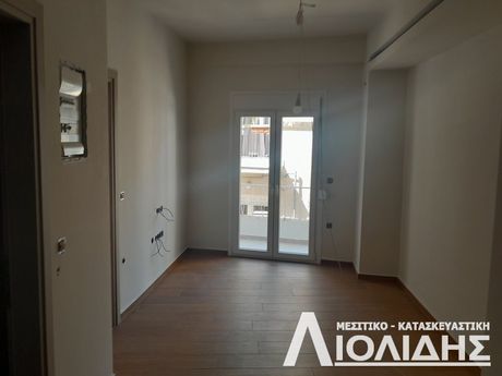 Διαμέρισμα 45τ.μ. για πώληση-Καμάρα