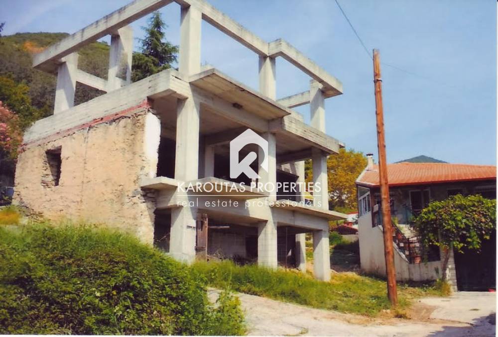 Μονοκατοικία 240 τ.μ. προς πώληση, Βαμβακιά Ρεντίνας