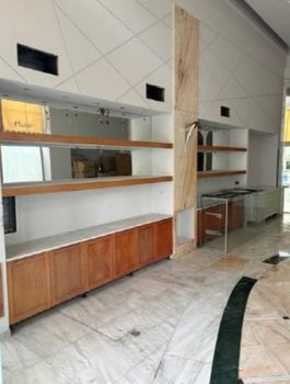 Store 271,6sqm for sale-Kalamaria » Kouri