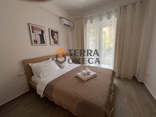 Διαμέρισμα 66 τ.μ. για πώληση, Πειραιάς, Καστέλλα-thumb-16