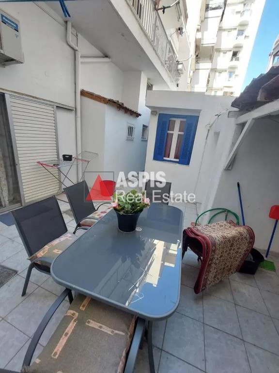 Επιχειρηματικό κτίριο 128 τ.μ. πρός πώληση, Αθήνα - Νότια Προάστια, Δάφνη
