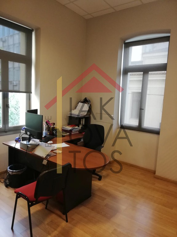 Επιχειρηματικό κτίριο 740 τ.μ. προς πώληση, Αθήνα - Κέντρο, Γκάζι - Μεταξουργείο - Βοτανικός