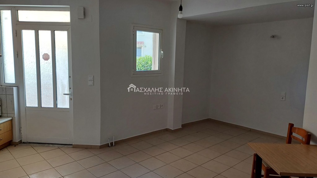 Studio / γκαρσονιέρα 30 τ.μ. προς ενοικίαση, Εσταυρωμένος