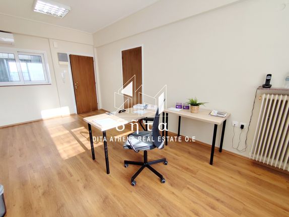 Office 20,77 sqm for sale, Athens - Center, Exarchia - Neapoli