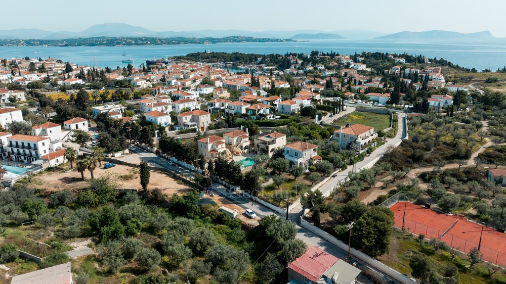 Οικόπεδο 800 τ.μ. προς πώληση, Κέντρο Σπετσών