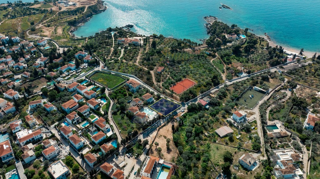 Οικόπεδο 800 τ.μ. προς πώληση, Κέντρο Σπετσών
