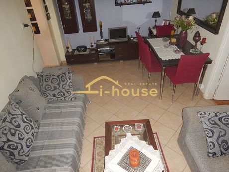 Apartment 70sqm for sale-Martiou
