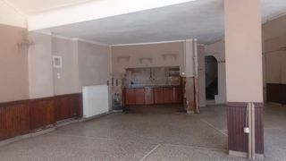 Κατάστημα 125 τ.μ. προς ενοικίαση, Κέντρο Τρικάλων-thumb-4