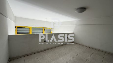 Store 71sqm for rent-Exarchia - Neapoli