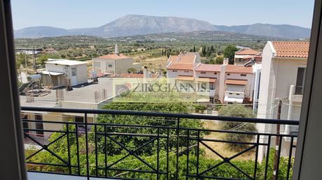 Μεζονέτα 270τ.μ. για ενοικίαση-Σπάτα