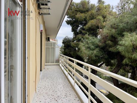 Apartment 92sqm for rent-Cholargos