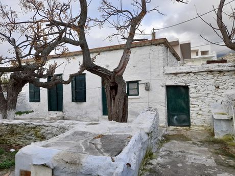 Μονοκατοικία 60τ.μ. για πώληση-Κάρυστος