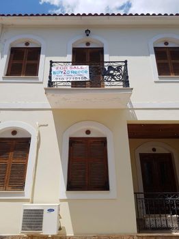 Μονοκατοικία 198τ.μ. για πώληση-Γαλαξίδι