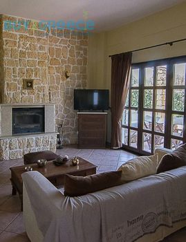 Detached home 272 sqm for sale