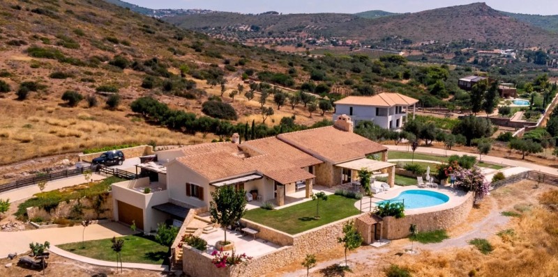 Βίλλα 400 τ.μ. πρός πώληση, Αττική - Υπόλοιπο, Λεγρενά