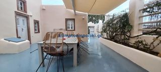 Βίλλα 186 τ.μ. για πώληση, Κυκλάδες, Σαντορίνη-thumb-5