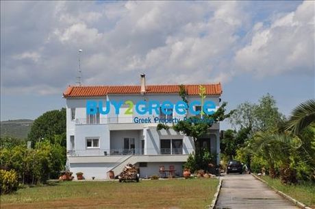 Μεζονέτα 250τ.μ. για πώληση-Ταμύνες